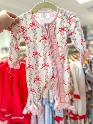 Christmas Garland Twisted in Bows Zippie Pajamas - Everyday EDEN Boutique & Gifts