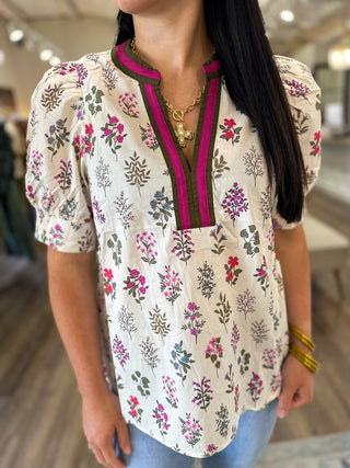 Cream Rosey Daydream Short Sleeve Top - Everyday EDEN Boutique & Gifts