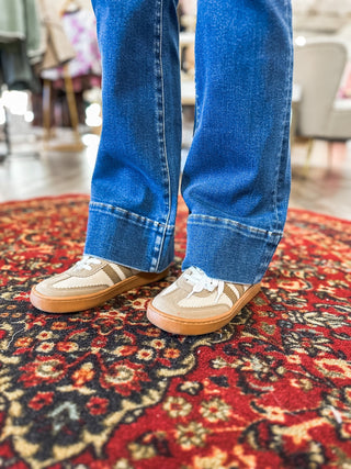 Elise High Rise Dark Wash Bootcut Jeans - Everyday EDEN Boutique & Gifts