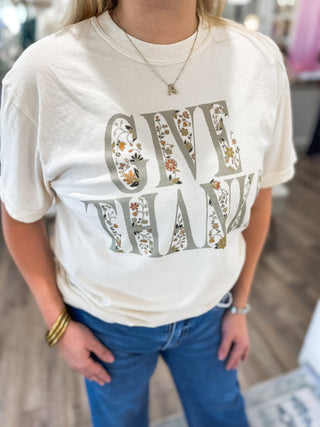 Floral Give Thanks Graphic Tee - Everyday EDEN Boutique & Gifts