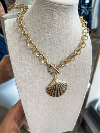 Gold Open Circles W/ Gold Hammered Shell Charm 16" - 18" Necklace - Everyday EDEN Boutique & Gifts