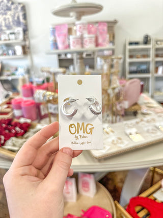 Matte Silver W/ Rhinestone Accent .75" Earrings - Everyday EDEN Boutique & Gifts