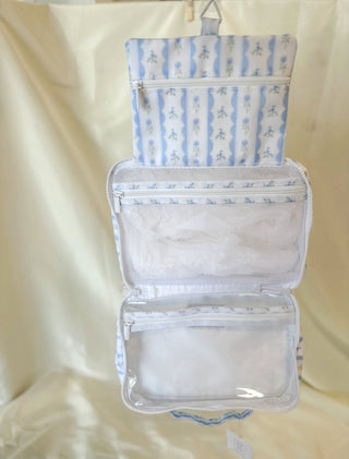 TRVL Blue Ribbon Floral Hanging Toiletry Bag - Everyday EDEN Boutique & Gifts