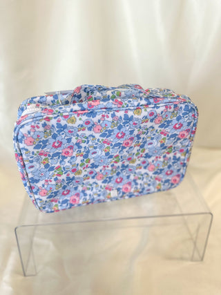 TRVL Bridge Hampton Floral Hanging Toiletry Bag - Everyday EDEN Boutique & Gifts
