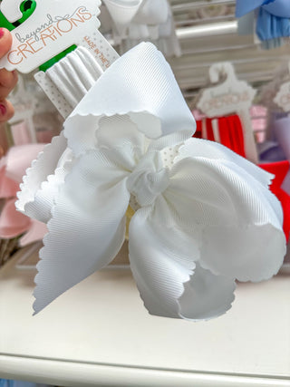 White Scalloped Edge Pantyhose Headband Bow XL - Everyday EDEN Boutique & Gifts