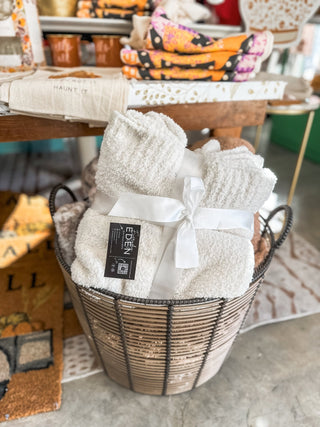 White Soft As Ever Blanket - Everyday EDEN Boutique & Gifts