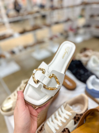 White W/ Gold Chain Standout Sandals - Everyday EDEN Boutique & Gifts
