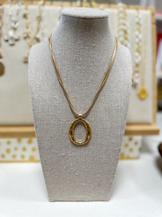 Worn Gold Chain Necklace W/ Open Circle Pendant - Everyday EDEN Boutique & Gifts